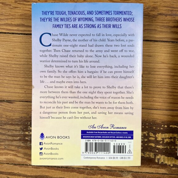 Lot 5 New York Times Bestsellers Paperback Novels - Picture 10 of 13